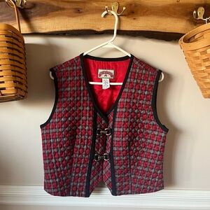Pine Cove Authentic Dry Goods Plaid Tartan Red Black Vest Vintage Christmas M